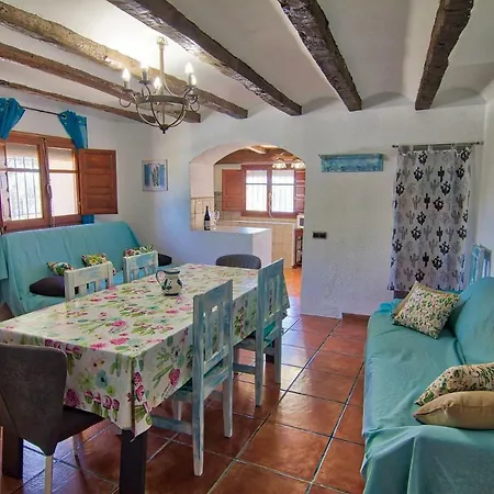 Masia Tona Holiday home L'Ampolla