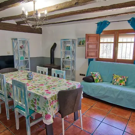 Masia Tona Holiday home
